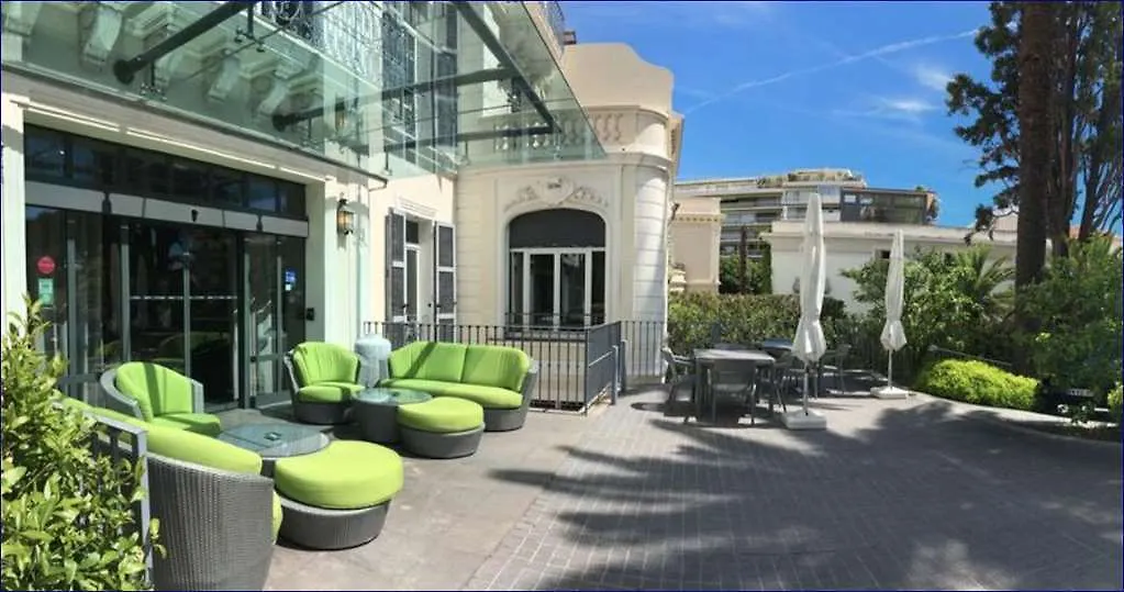**** Hotel Villa Garbo Cannes France